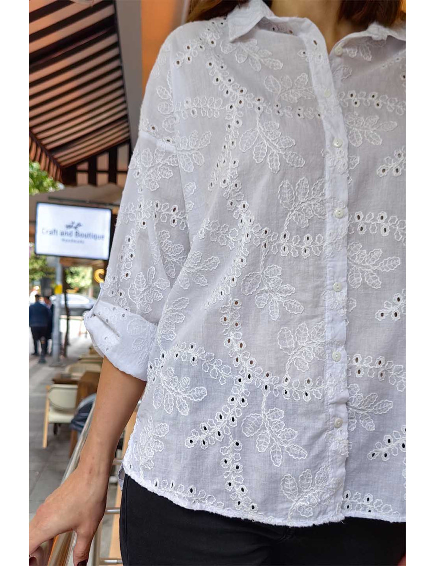 Beyaz Delikli (Brode) Nakışlı Pamuklu Gömlek - Yazlık Salaş Kadın Giyim