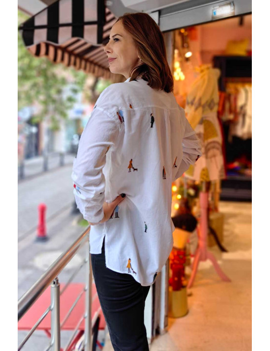 İnsan Figür Nakışlı Kadın Gömlek | Rahat Kesim Pamuk Gömlek Modelleri
