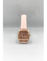 Pudra Pembe Deri Rose Gold Kare Kadın Saat | Romantik ve Şık Tasarım