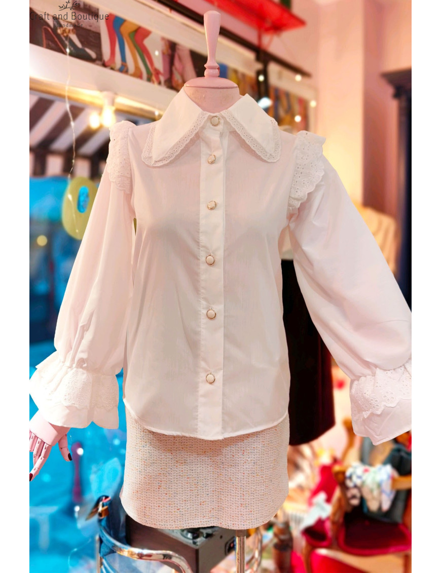 Romantik Dantelli Fırfırlı Yaka Beyaz Bluz - Balon Kollu Şık Kadın Giyim