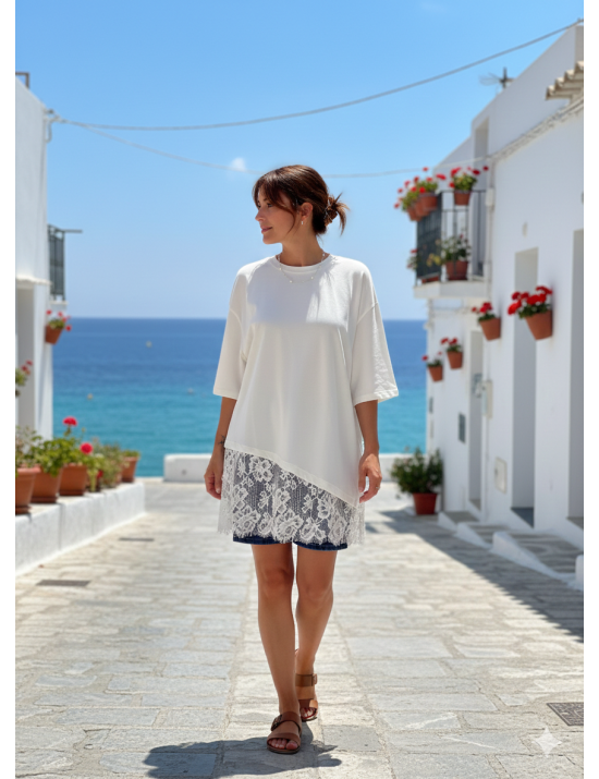 Dantel Detaylı Asimetrik Beyaz Tişört - Yazlık Şık Tasarım | [craft and boutique]