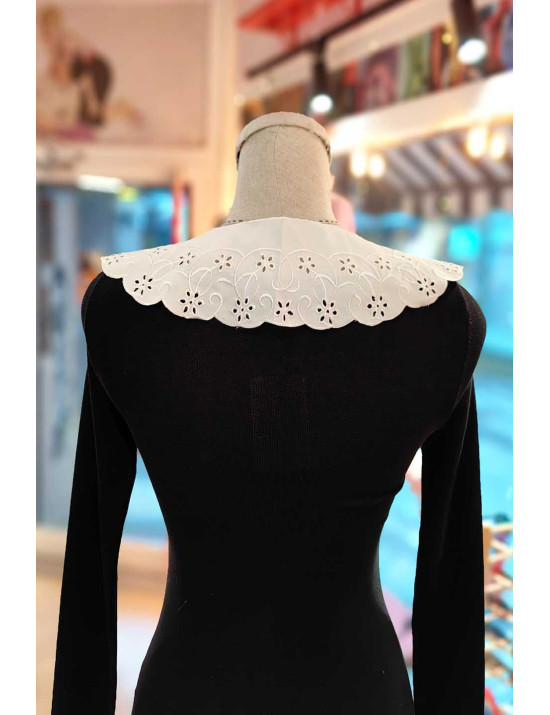 Fisto İşlemeli Beyaz Portatif Yaka - Vintage Takma Yaka Modeli