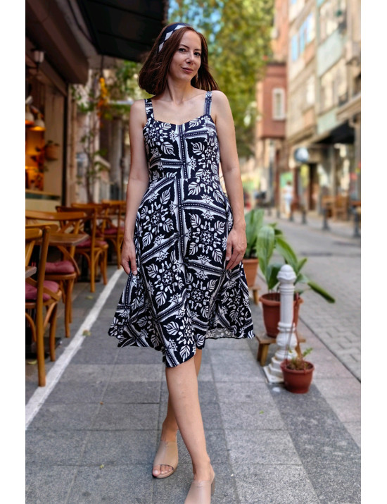 Lacivert Beyaz Çini Desenli Yazlık Dikim Elbise | Askılı, Şık ve Rahat