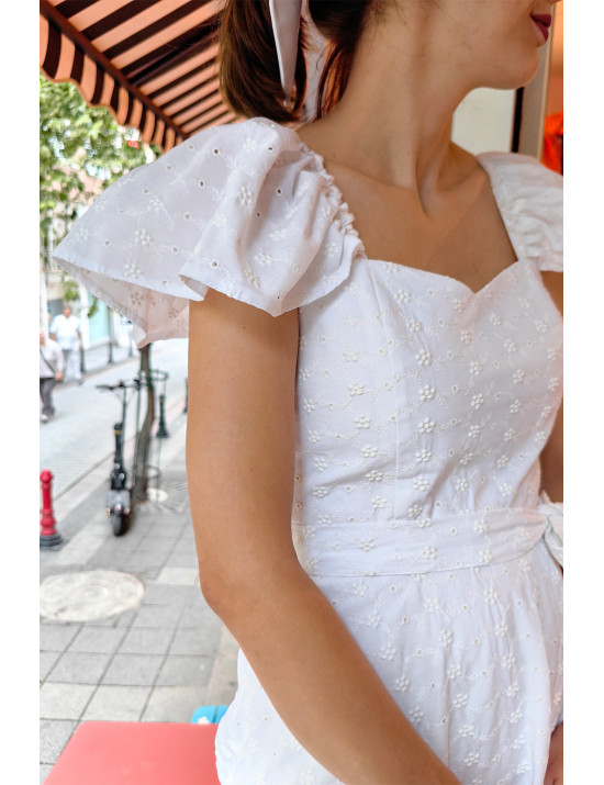 Beyaz Brode Desenli Fırfır Omuzlu Midi Dikim Elbise | Yazlık ve Romantik