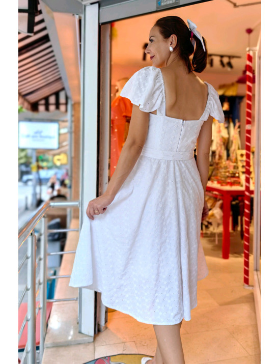 Beyaz Brode Desenli Fırfır Omuzlu Midi Dikim Elbise | Yazlık ve Romantik