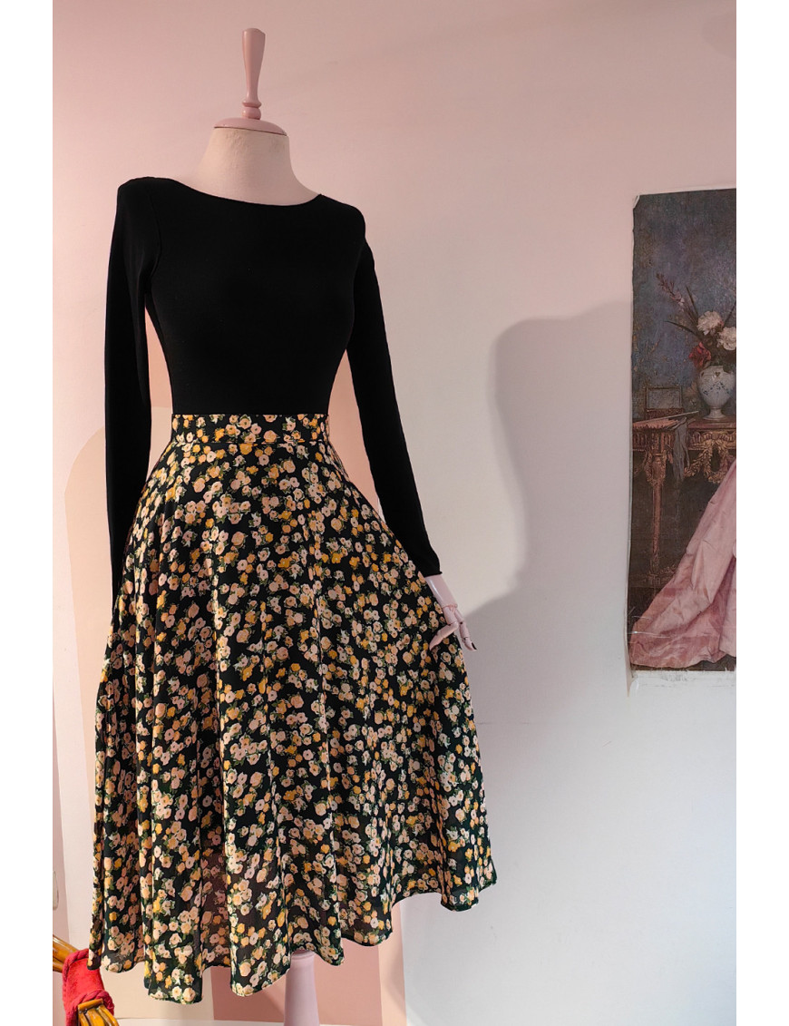 Nostaljik Esintili Sarı ve Pudra Çiçekli Kloş Tasarım Şifon Etek