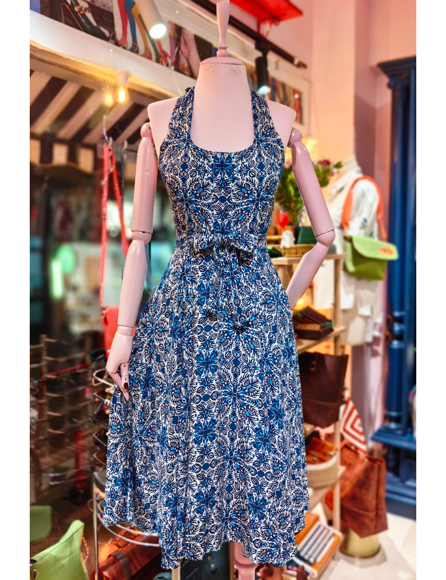 Mavi Etnik Desenli Boyundan Bağlamalı Tasarım Elbise - Craft and Boutique