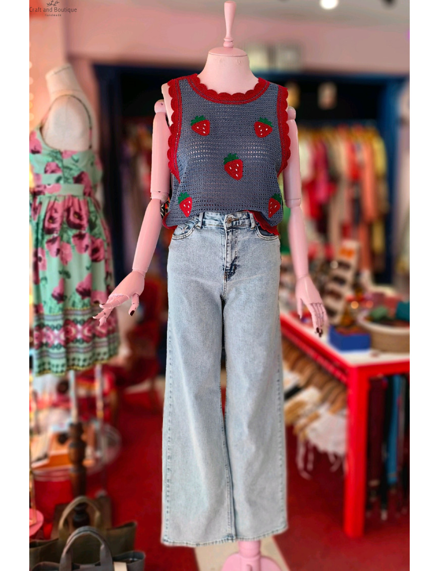 El Yapımı Çilek Desenli Örgü Süveter | Yazlık Kadın Süveter Modelleri