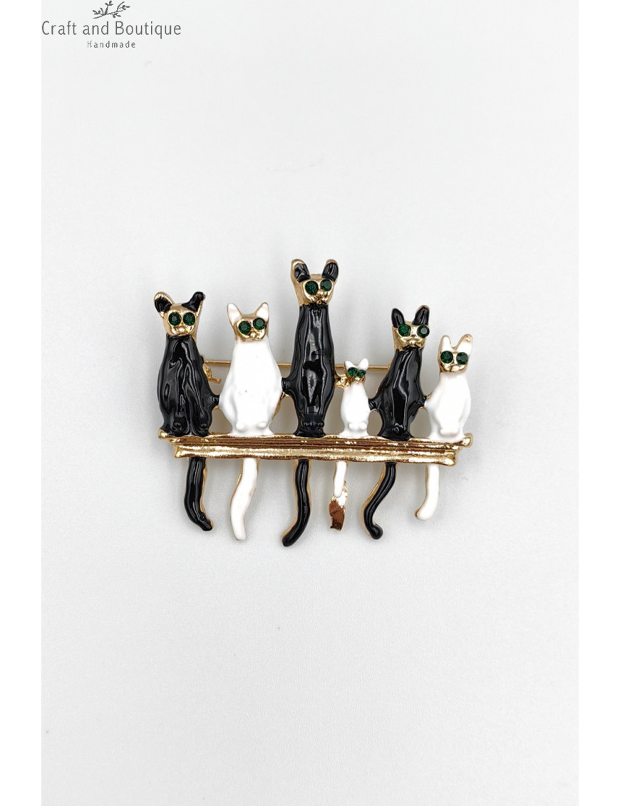 Kadın Mineli Kedi Ailesi Broş Modelleri | Siyah Beyaz Kedi Figürlü Broş Satın Al