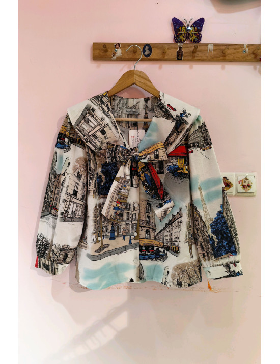 Paris Desenli Fiyonklu Büyük Yakalı Poplin Tasarım  Kadın Gömlek