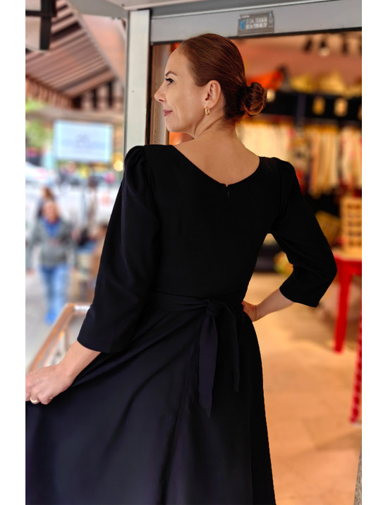 Siyah Düğme Detaylı Midi Elbise | Zarif ve Şık Kadın Elbise Modelleri