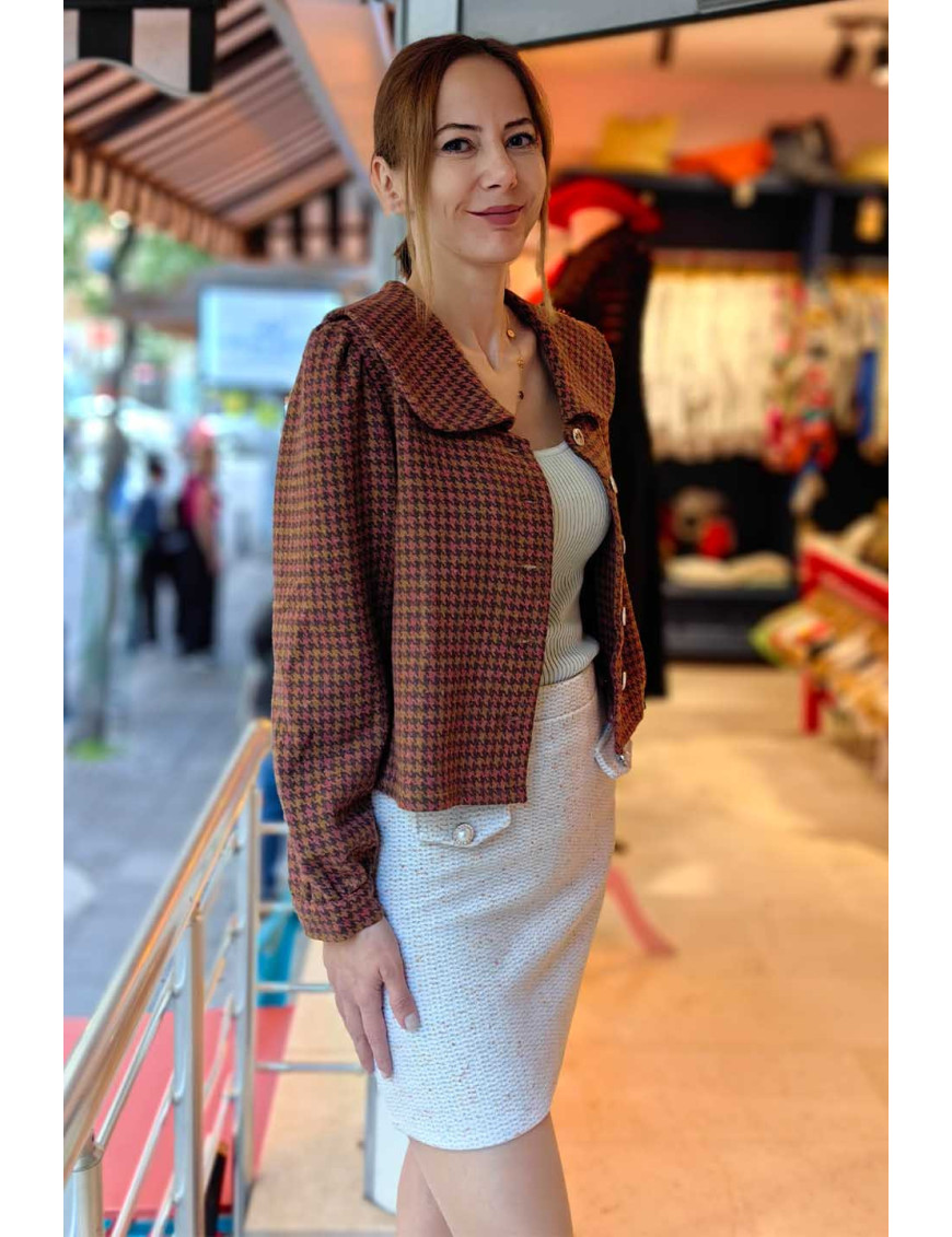 Özel Tasarım Kazayağı Ceket | Kuş Düğmeli Büyük Yakalı Crop Ceket